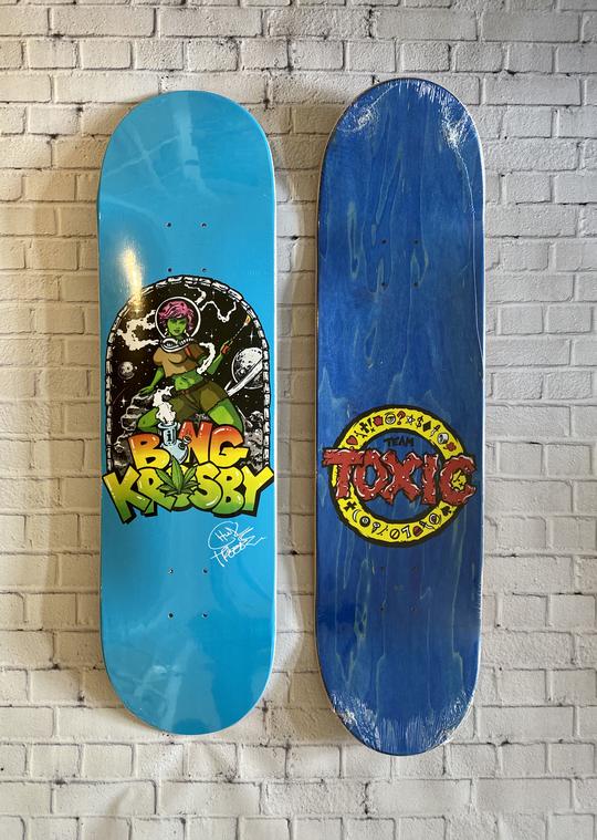 Brand X Toxic Chuck Treece Blue  8,5" X 32,25"